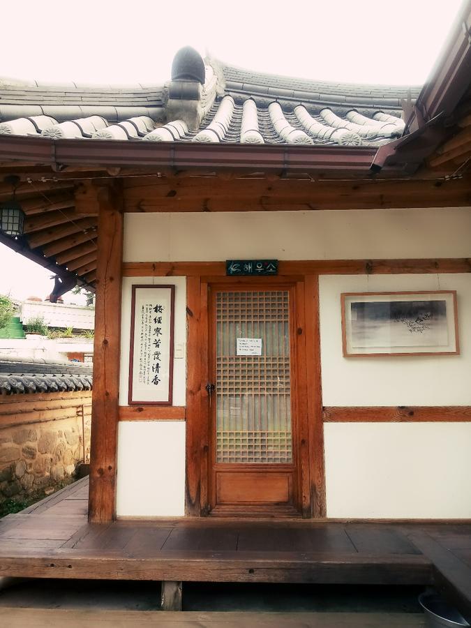 Jiwoo Dang Hotel Jeonju Exterior photo