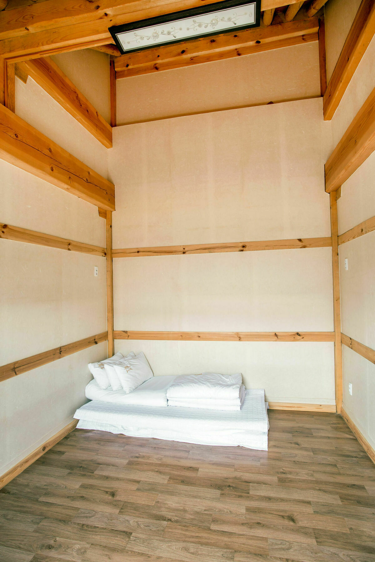 Jiwoo Dang Hotel Jeonju Exterior photo
